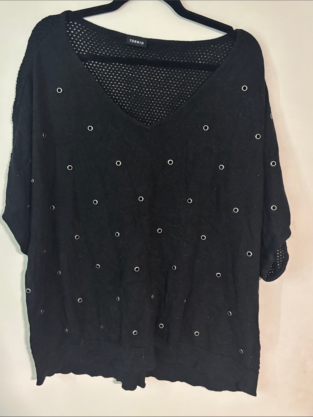 torrid Black Knit V-Neck Sweater with Silver Eyelets 3x/4x